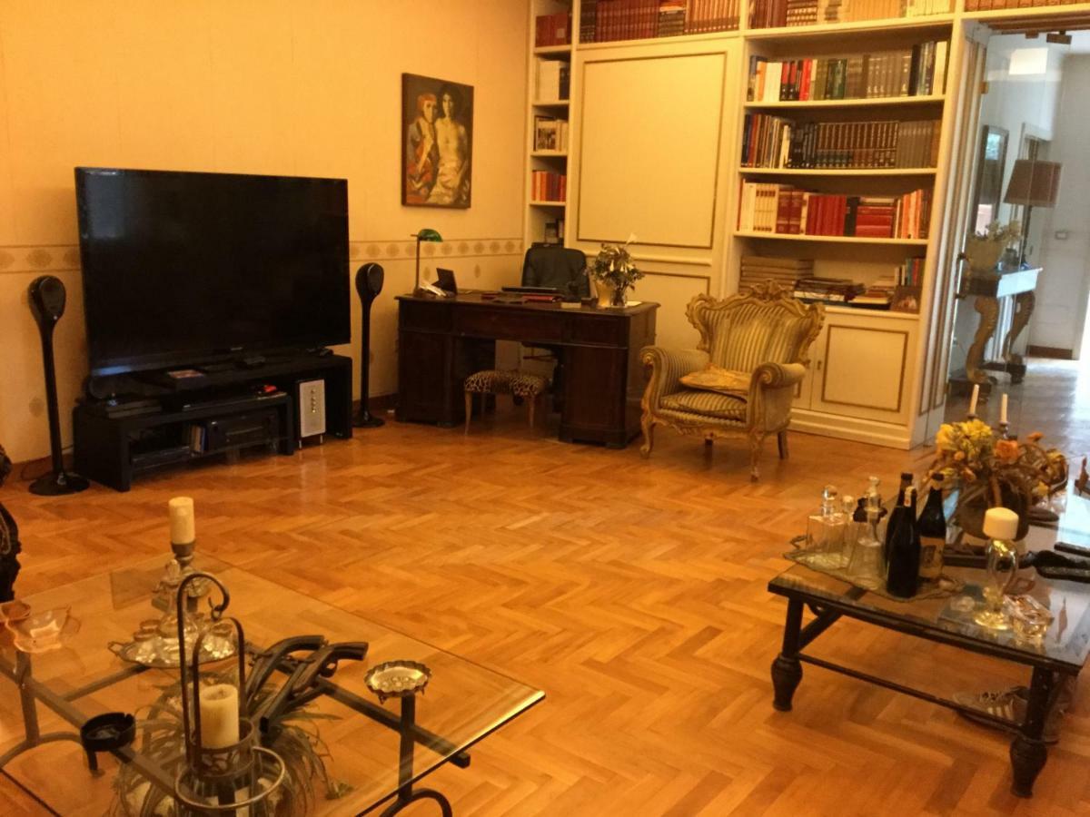 B&B Michelangelo Napoli Dış mekan fotoğraf