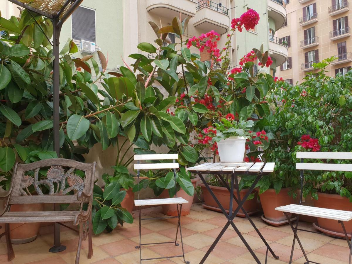 B&B Michelangelo Napoli Dış mekan fotoğraf
